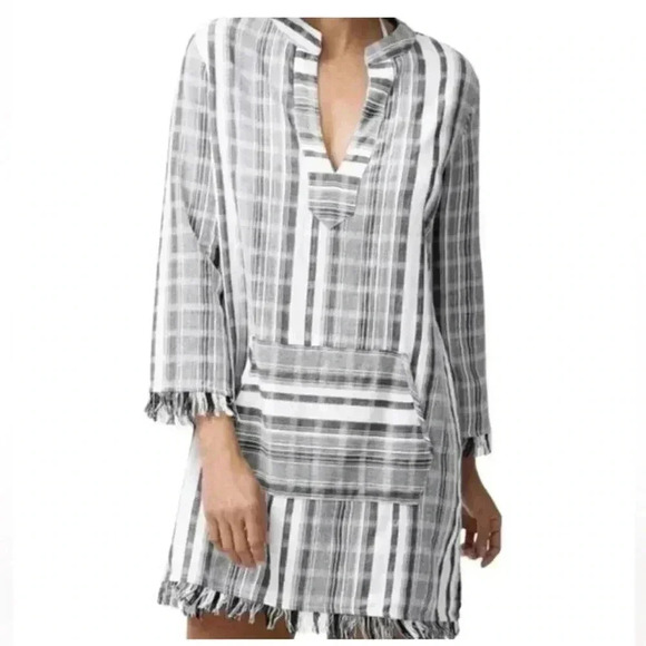Tommy Bahama Tops - Pullover V-neck Tunic